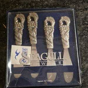 Seagull Pewter Silver Cheese Knife Set